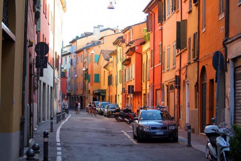 La Maison Du Bonheur Bologna Eksteriør billede